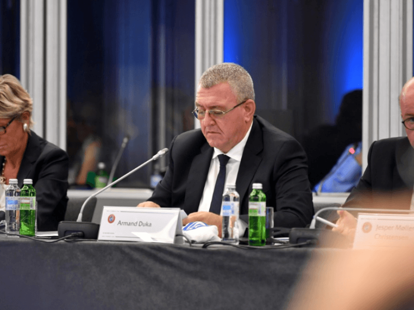 Komiteti i Ekzekutiv i UEFA-s del me qëndrim mbi propozimin e zhvillimit të Botërorit çdo dy vjet