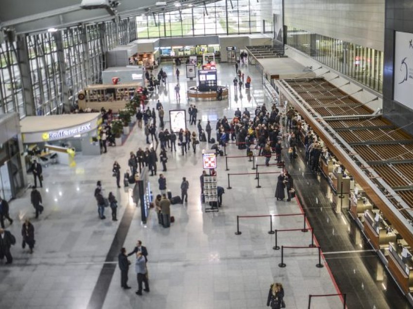 Arroganca e sjelljet e dhunshme të punëtorëve të sigurimit në Aeroportin “Adem Jashari” në Sllatinë