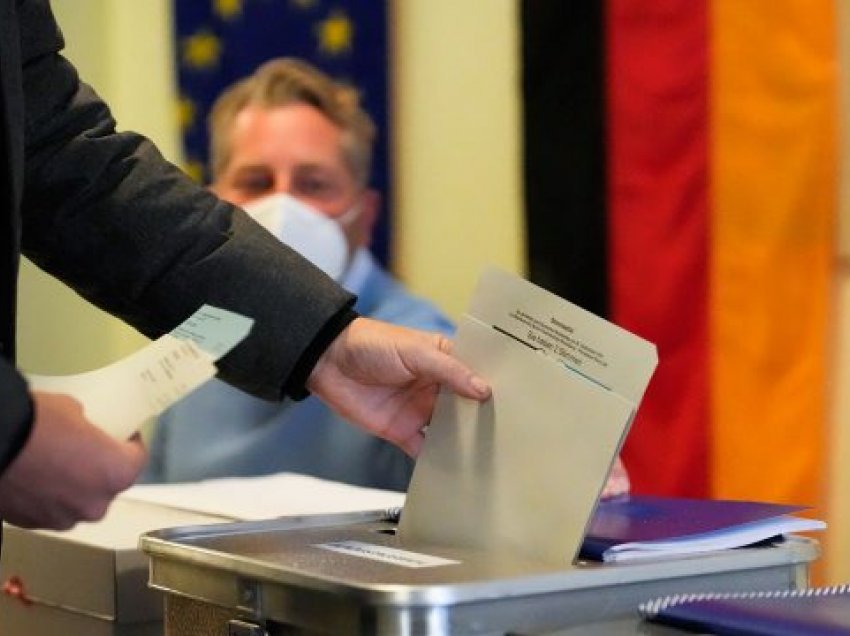 Zgjedhjet në Gjermani, sondazhet flasin për garë të ngushtë, kryesojnë të majtët