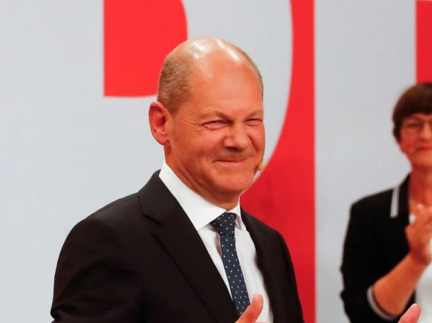 SPD mund partinë e Merkelit me rezultat të ngushtë