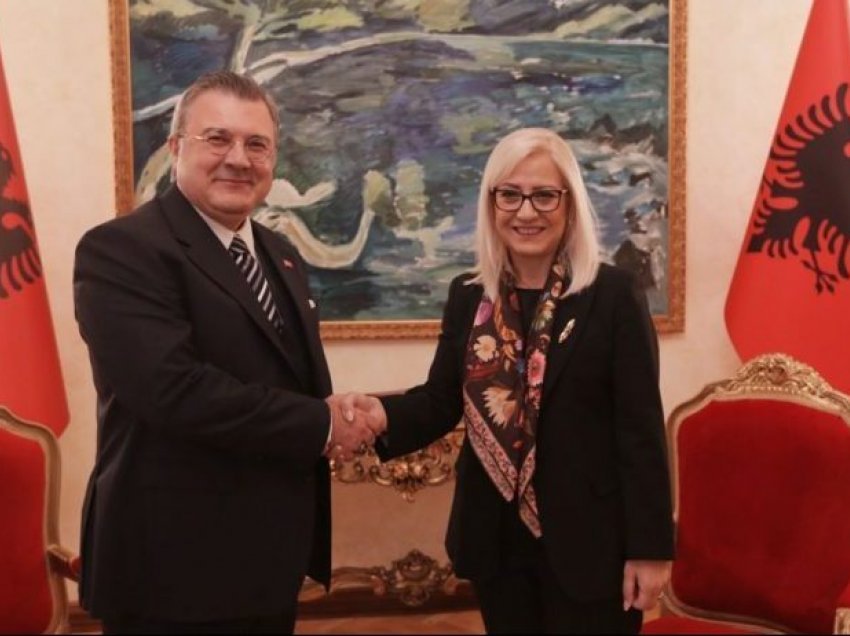 Nikolla pret Ambasadorin e Turqisë/ Murat Ahmet Yörük: Parlamentet, nxitës të bashkëpunimit e partneritetit strategjik me Turqinë