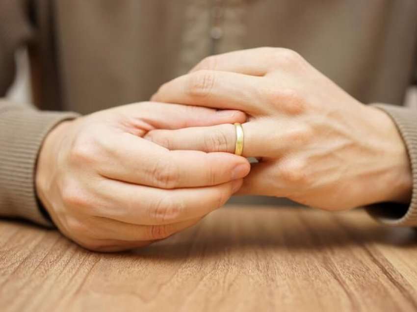 5 Këshillat më të mira për një burrë që do të divorcohet