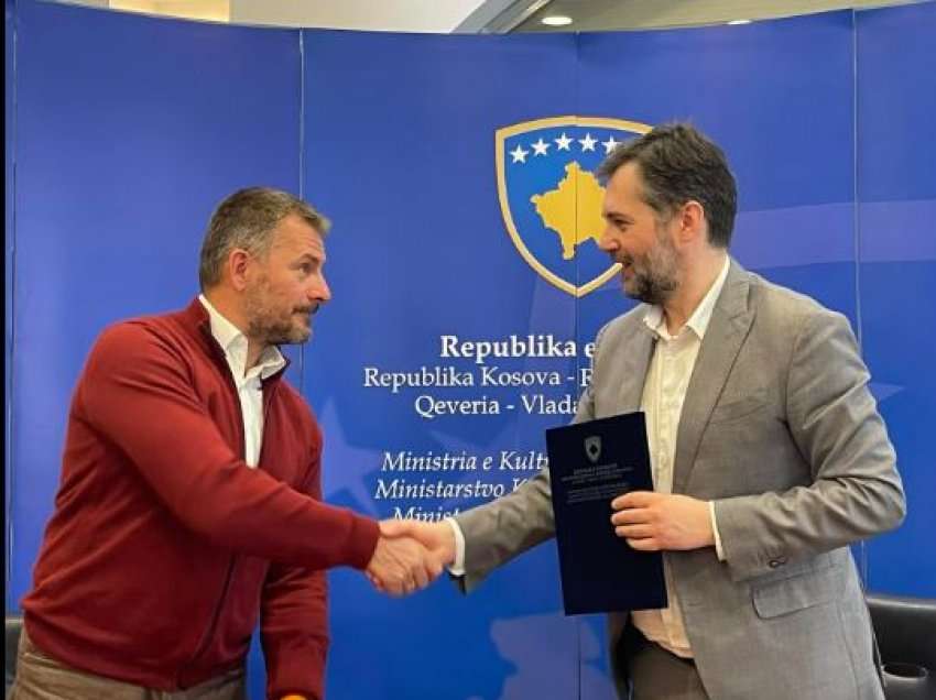 Nënshkruhet memorandumi i bashkëpunimit në mes të MKRS-së dhe Federatës Bjeshkatare Alpiniste të Kosovës 
