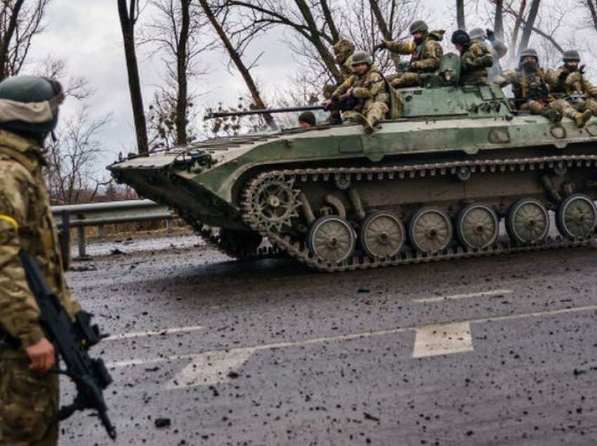 Forcat ukrainase shtyjnë trupat ruse në veri të Kievit