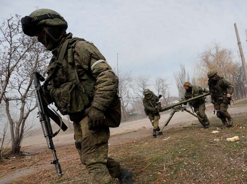 Humbjet e tmerrshme të Rusisë/ Ukraina publikon numrin e ushtarëve rusë të vrarë