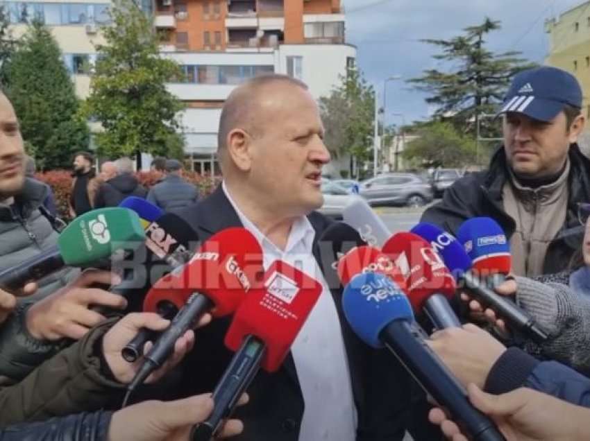 Nuk u ftua në ceremoninë e nderimit të martirëve, kryetari i PD së Shkodrës i zhgënjyer: Përjetova masakrat e 2 prillit