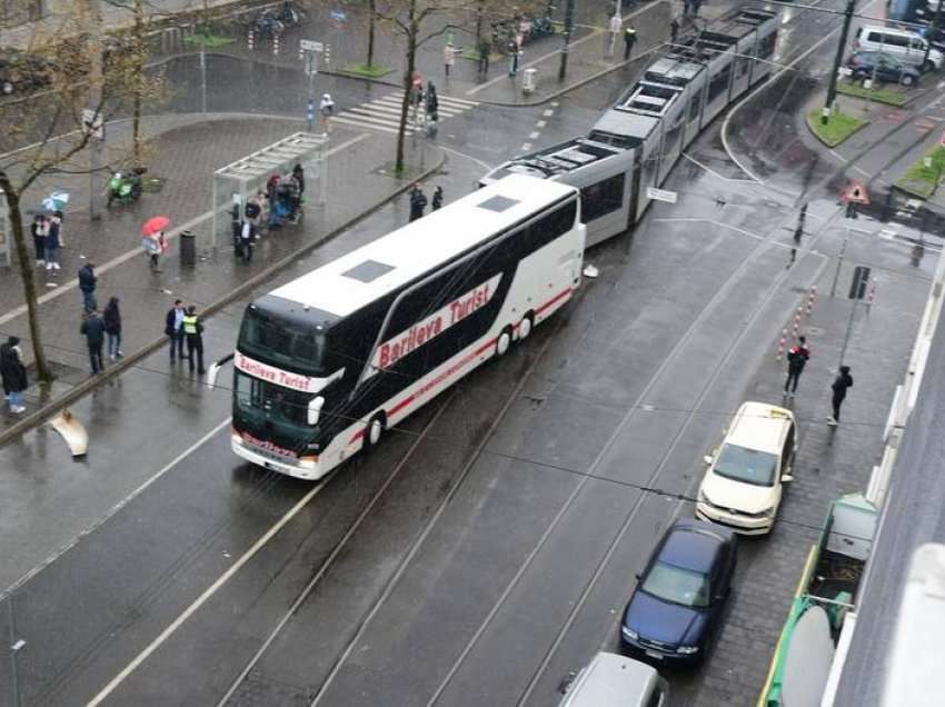 Autobusi nga Kosova përplaset me një tramvaj në Gjermani