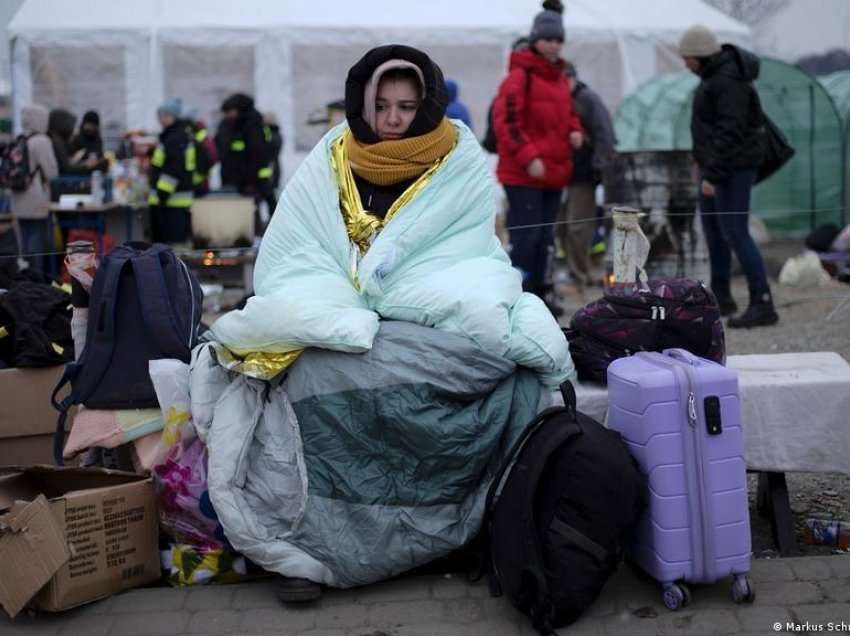 3 mijë e 376 civilë janë evakuuar sot përmes korridoreve humanitare në Ukrainë