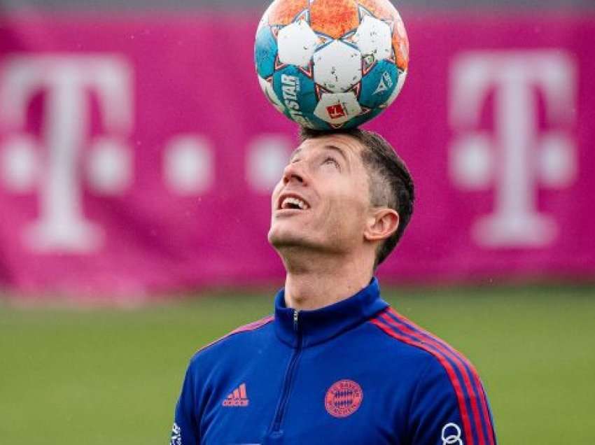 Lewandowski po e mendon largimin nga Bayerni