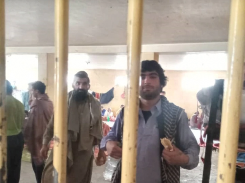 Talibanët i trajtojnë në burgje të varurit nga droga   