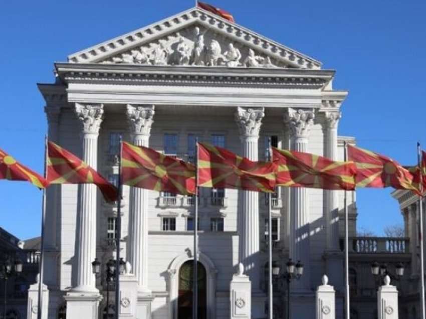 Ish-sekretari i qeverisë maqedonase në paraburgim