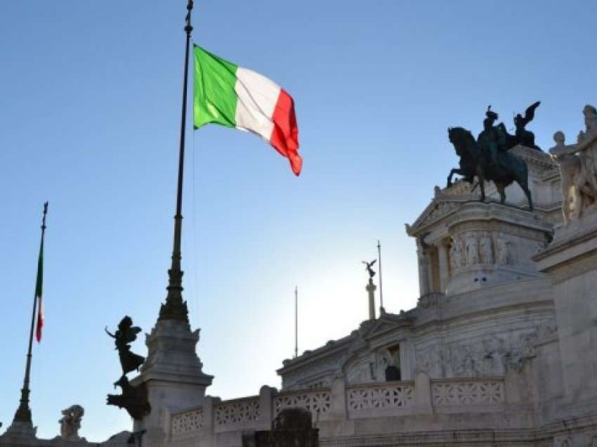 Italia fillon shkëputjen nga gazi rus, arrin marrëveshje me Alegjerinë