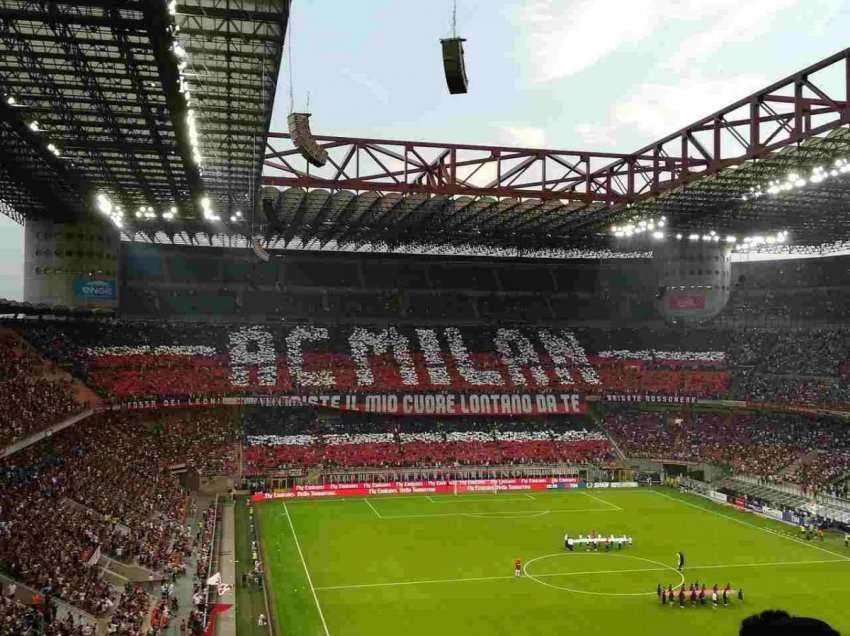 Tifozët e Milanit mbushin stadiumin