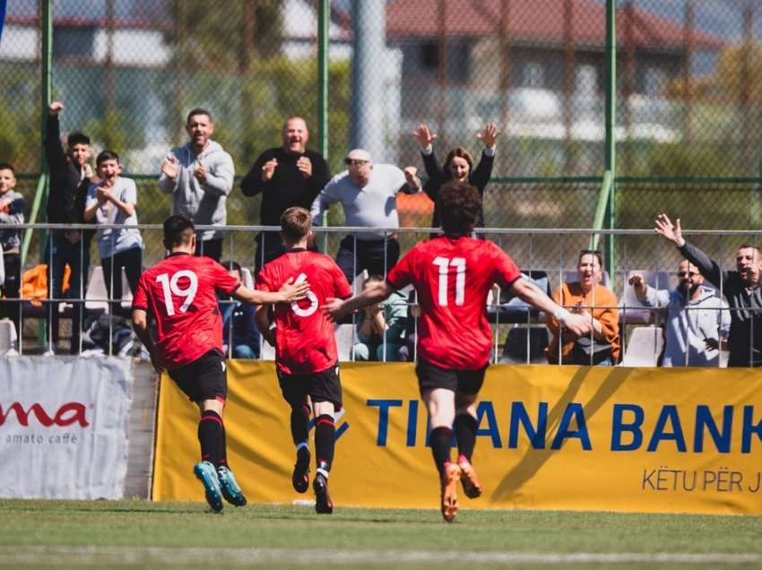 Shqipëria U-16 triumfon me 5 gola ndaj Luksemburgut