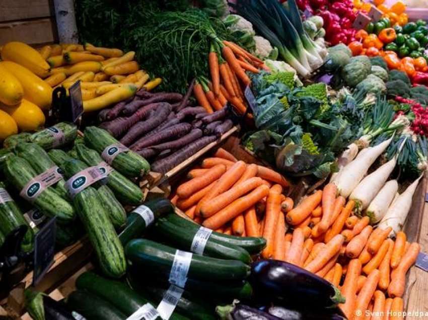 FAO: Çmime rekord për ushqimet në mbarë botën