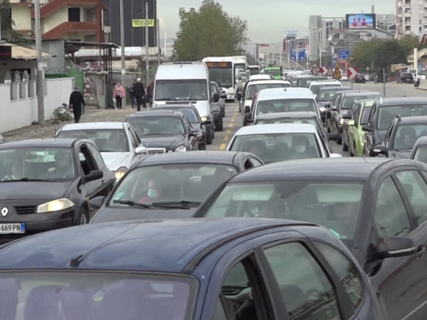 Nis plani për zhbllokimin e trafikut në Prishtinë