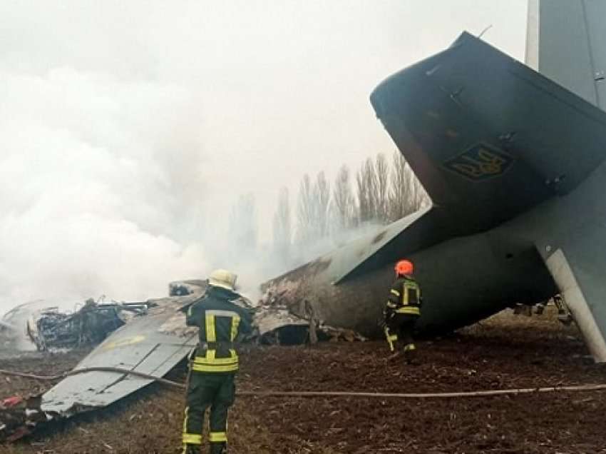 Rrëzohet avioni ukrainas në jug të vendit