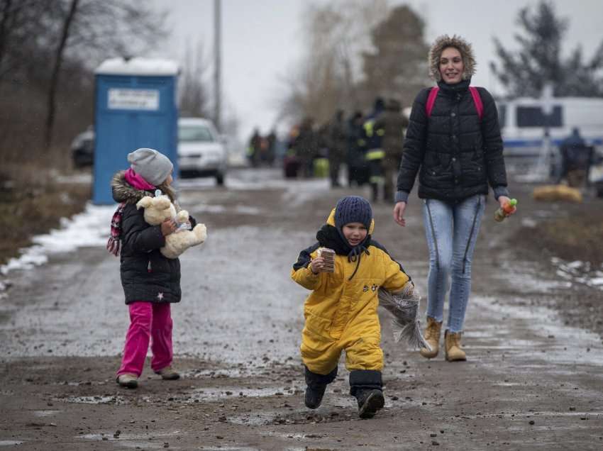Më shumë se pesë milionë njerëz kanë ikur nga Ukraina që nga fillimi i luftës