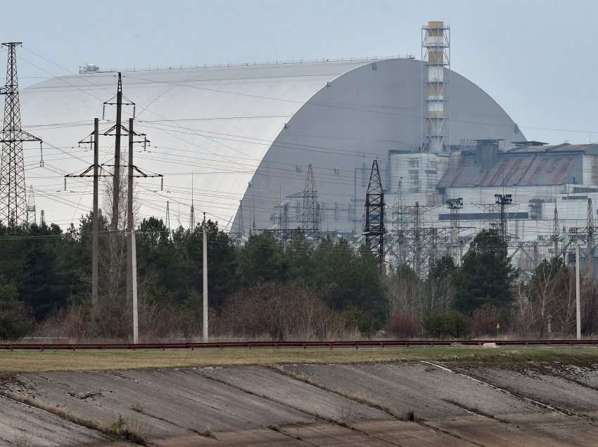 Ekspertët ndërkombëtarë të sigurisë shkojnë në Çernobil