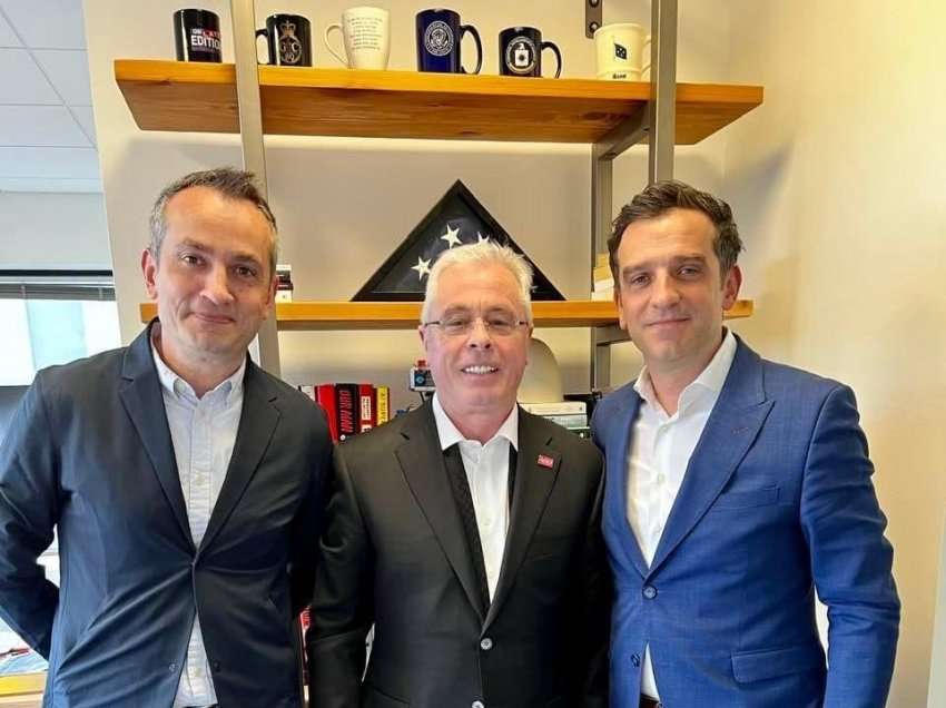 Harry Bajraktari takimi me dy vëllezërit e suksesshëm nga Kosova në Washington DC