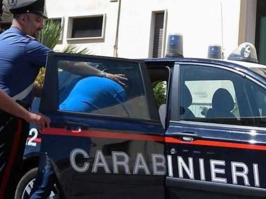 2 kg “të bardhë dhe 7 kg “të kuqe”, bie “në rrjetën” e policisë italiane 40-vjeçari shqiptar