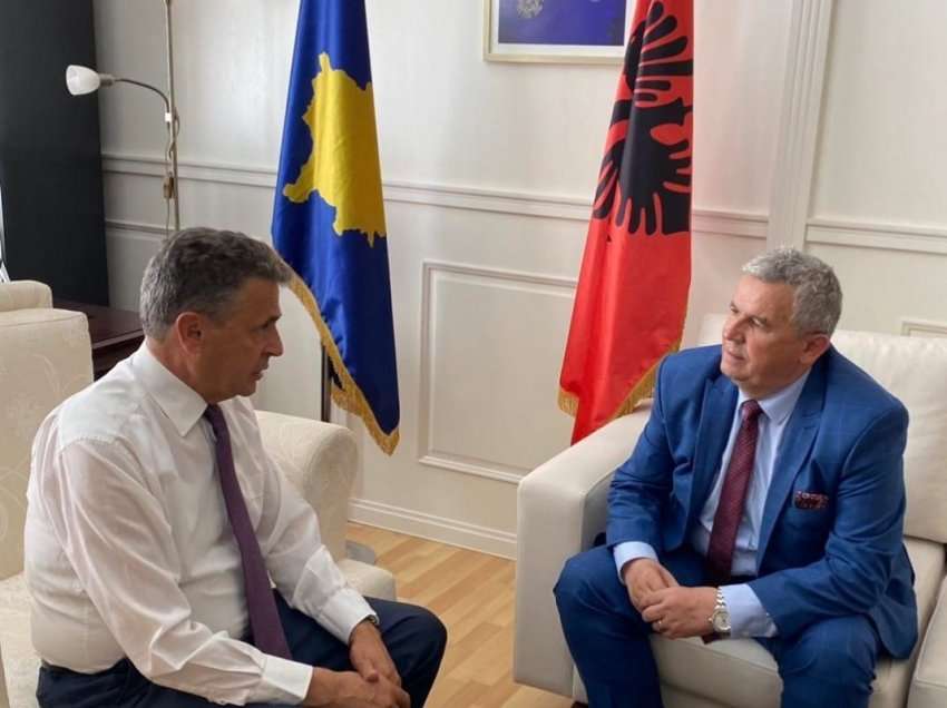 Ambasadori Durmishi: Marrëdhëniet Kosovë – Shqipëri janë vëllazërore!