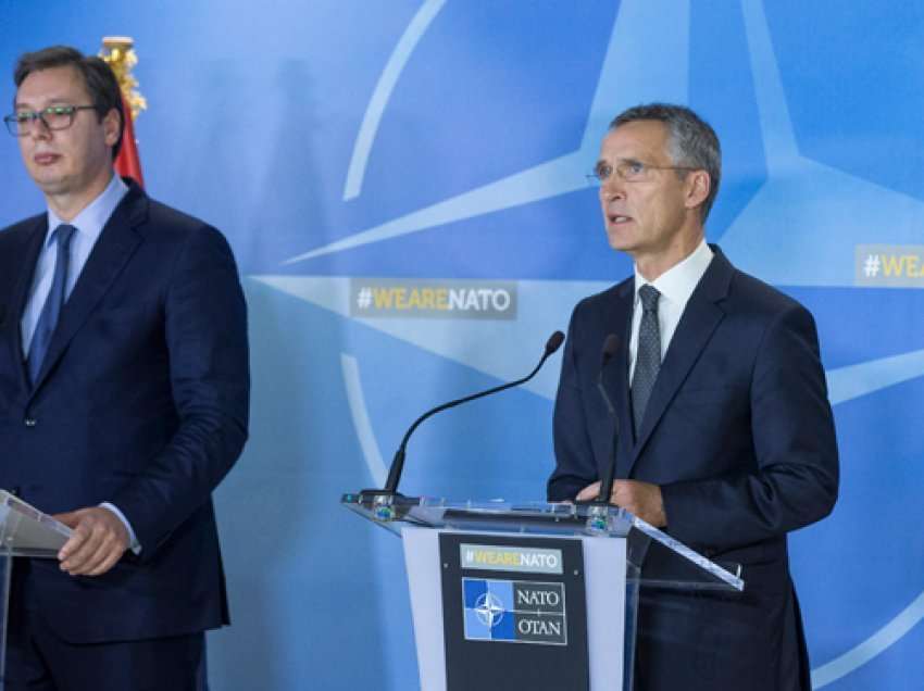 “Nëse rrezikohet stabiliteti, ndërhyjmë”, Stoltenberg telefonon Vuçiqin për situatën në veri të Kosovës - ja çka biseduan
