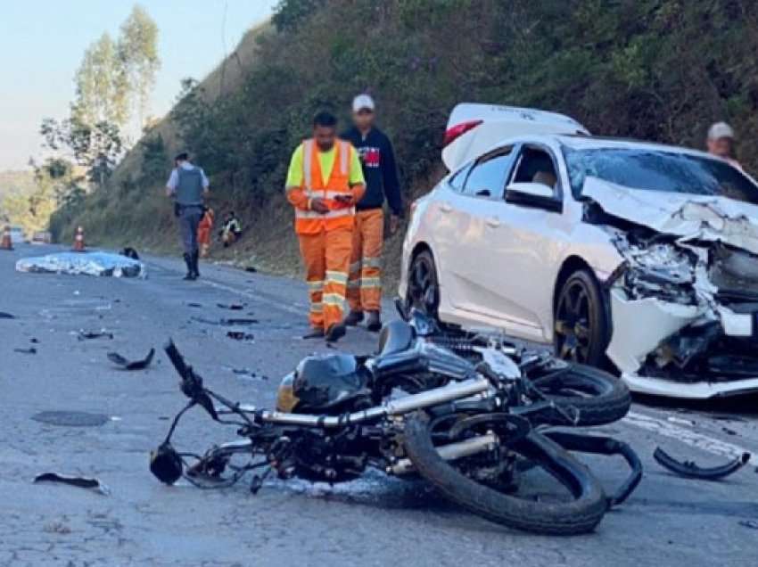 Ngiste veturën në gjendje të dehur, mbrojtësi brazilian shkakton vdekjen e motoçiklistit