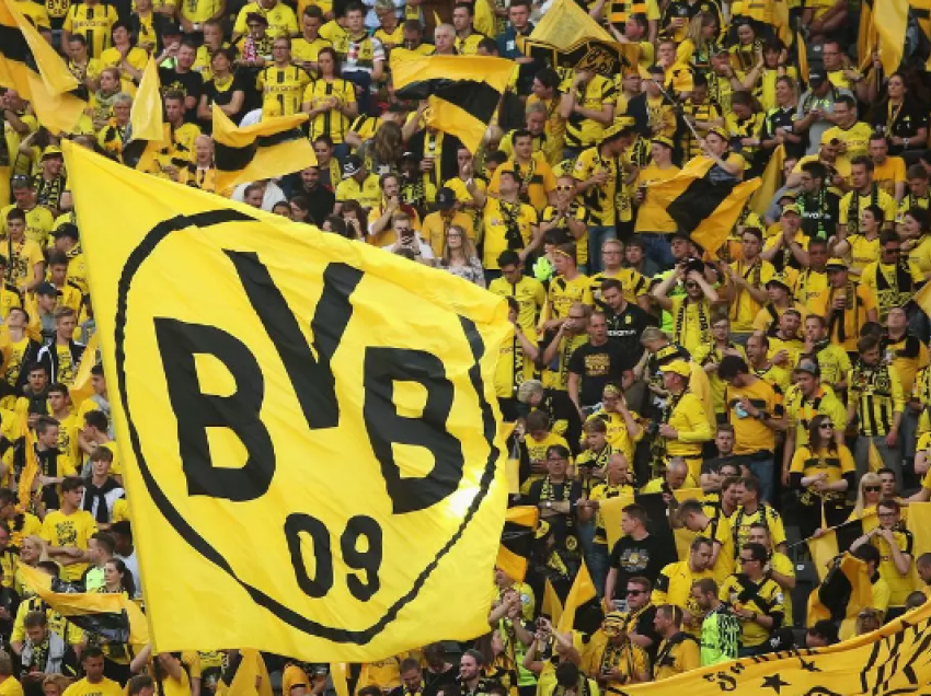 Ish-sulmuesi i United i vetofrohet Borussia Dortmundit