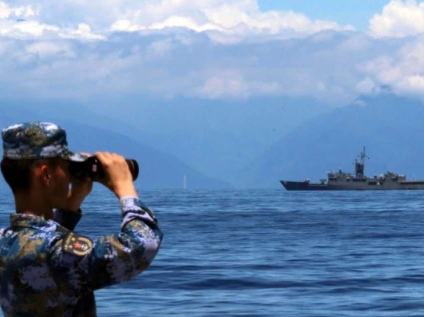 Kina vazhdon stërvitjet kërcënuese ushtarake rreth Tajvanit