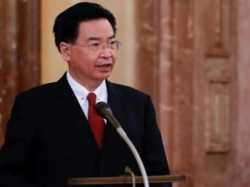 Ministri i jashtëm i Tajvanit thotë se kërcënimet e Kinës janë serioze