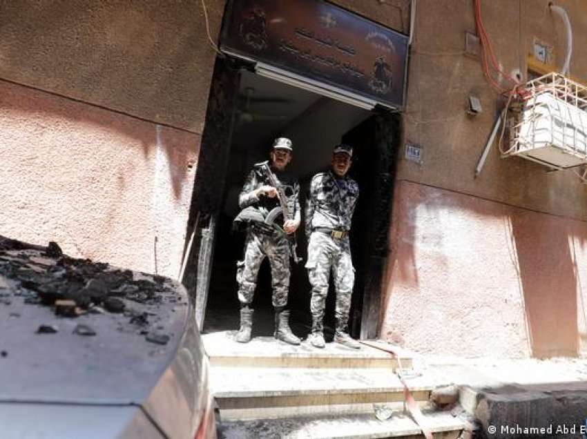 Dhjetëra të vdekur në një kishë kopte në Kajro
