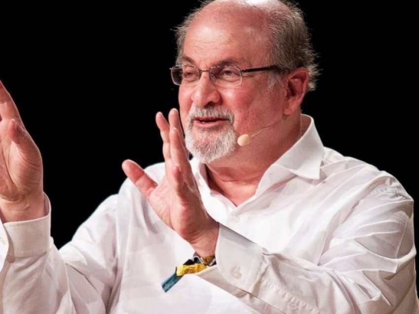 Irani mohon përfshirjen në sulmin ndaj shkrimtarit Salman Rushdie