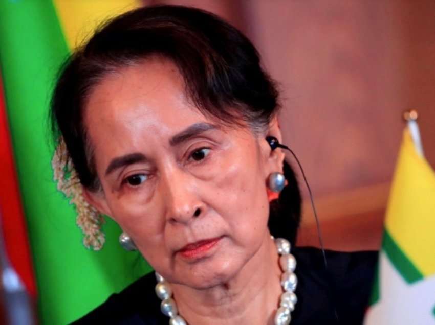 BE reagon pas dënimit të ri me burgim ndaj Aung San Suu Kyi-së