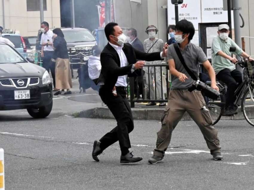 Jep dorëheqjen shefi i policisë japoneze mbi vrasjen e ish kryeministrit Shinzo Abe