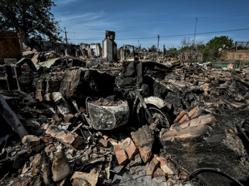 Rusia thotë se ka shkatërruar depon e HIMARS të prodhuar nga SHBA