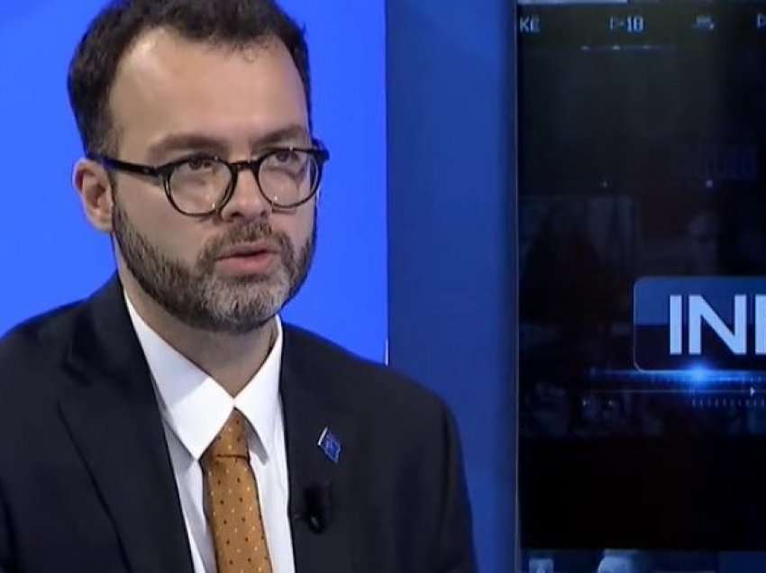 Vela “demaskon” Vuçiqin, tregon arsyet e vërteta të refuzimit të pjesëmarrjes në Samitin e Tiranës