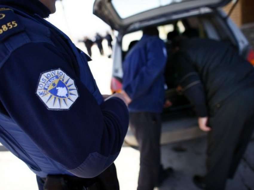 Inspektorati në Prishtinë në aksion kundër taksive ilegale