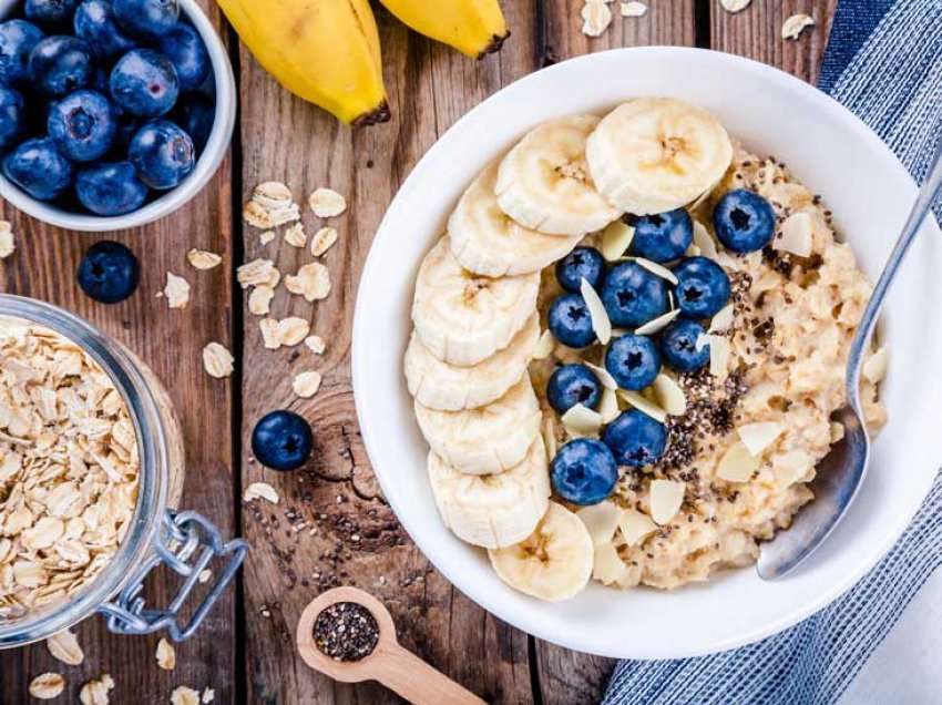5 ushqimet që duhet t’i konsumoni në mëngjes, për t’i dhënë energji trurit