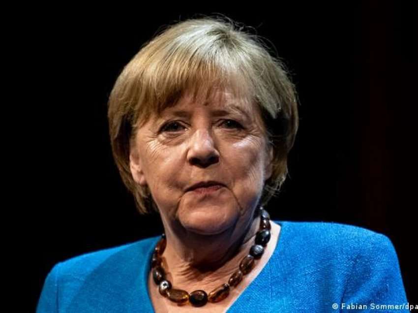 Angela Merkel mbron vendimet e saj për energjinë ruse