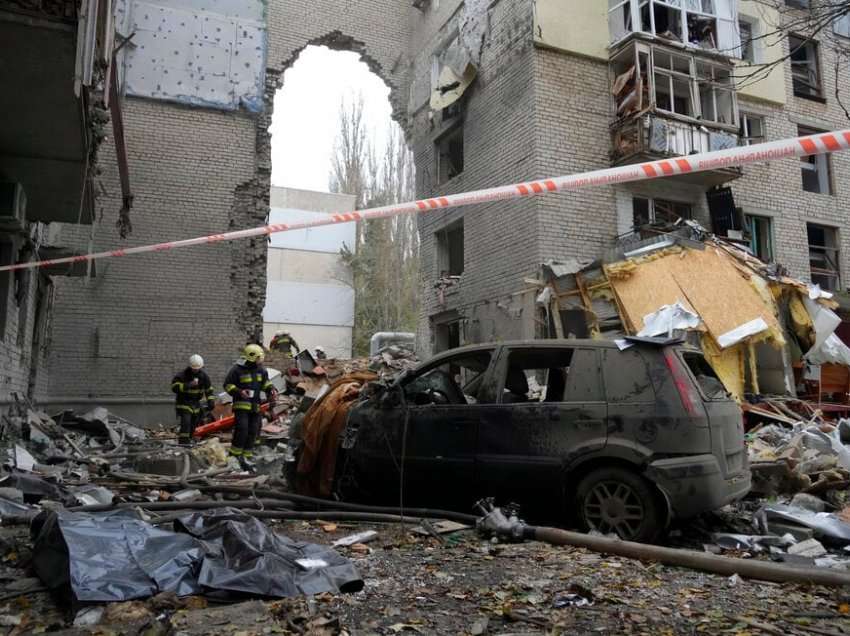 Granatimet ruse vrasin 10 persona në Ukrainë