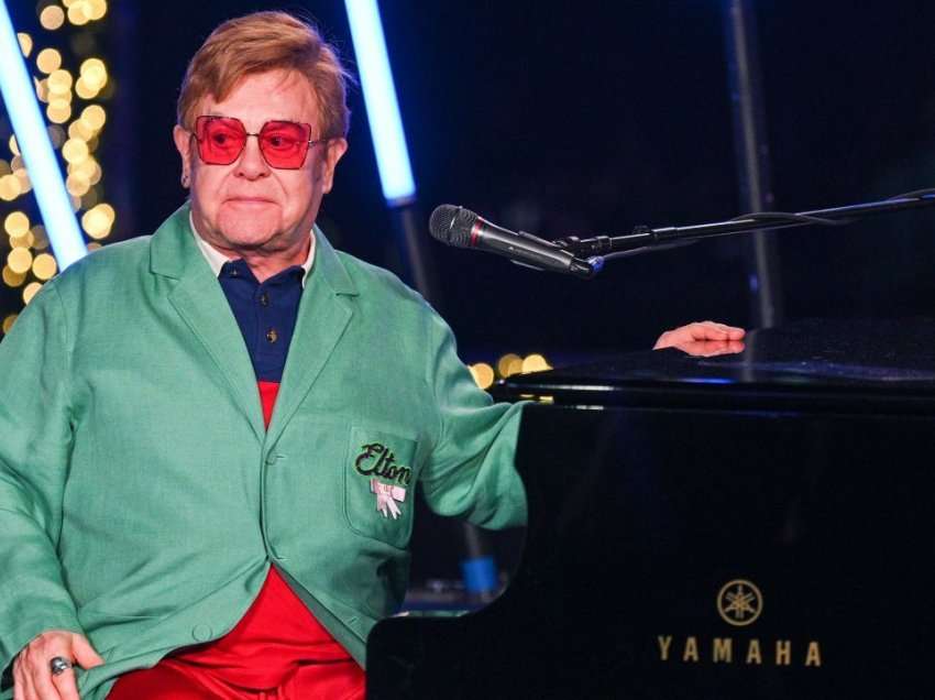 Elton John heq dorë nga përdorimi i Twitter për shkak të politikave të Elon Musk 