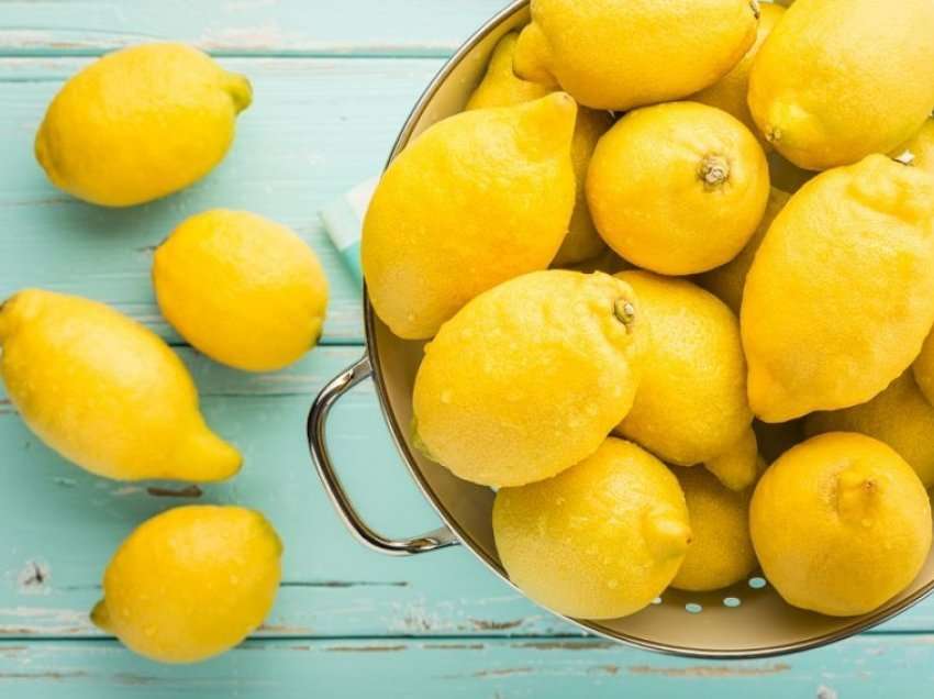 Fuqia kurative e gjetheve të limonit, si t’i përdorni