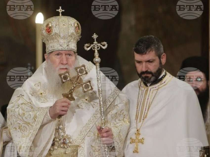 ​Patriarku Neofit bekon bullgarët për Krishtlindje