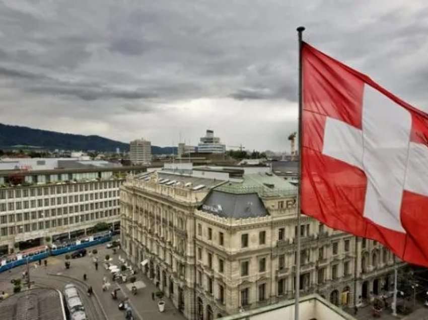 Tensionet në veri, Zvicra del me thirrje për Kosovën dhe Serbinë