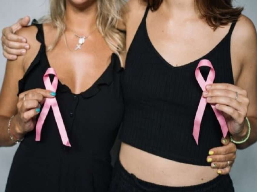 ​Tri mënyra për të reduktuar rrezikun e kancerit të gjirit