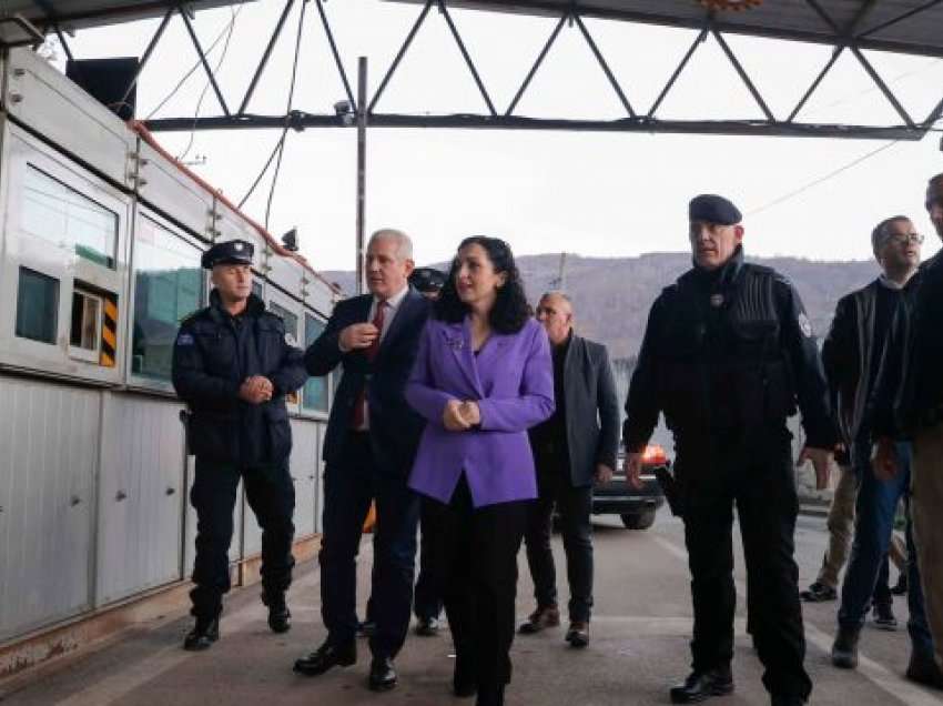 Pas heqjes së barrikadave, presidentja Osmani bashkë me ministrin Sveçlën vizitojnë pikën kufitare në Bërnjak