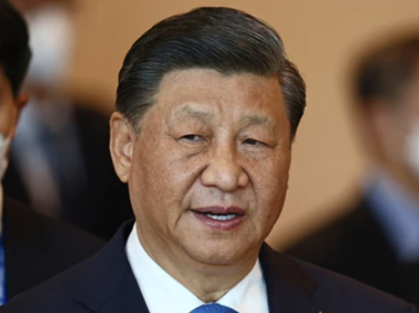 Presidenti i Kinës thotë se parandalimi i COVID-it në vend hyn në një fazë të re