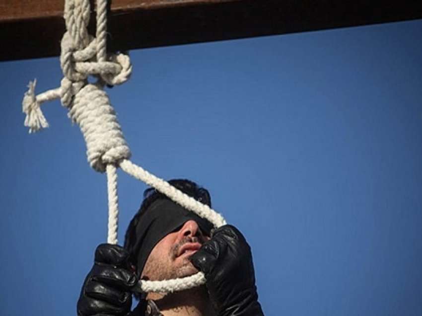 ​Irani ekzekuton dy homoseksualë të dënuar për sodomi