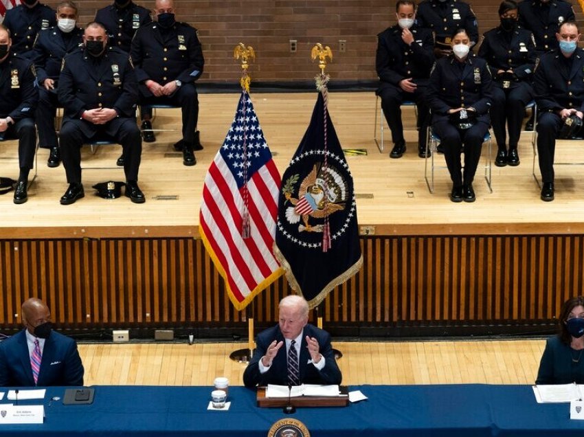 Nju Jork, Presidenti Biden njofton përpjekje të reja kundës dhunës me armë